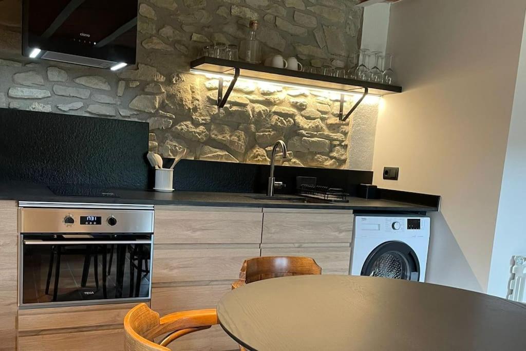 El Vespello Apartment El Gurb Ngoại thất bức ảnh